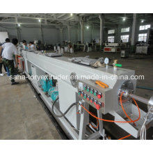 Facile actionnent la chaîne de production en plastique de tuyau de HDPE de machine